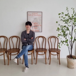 유동균