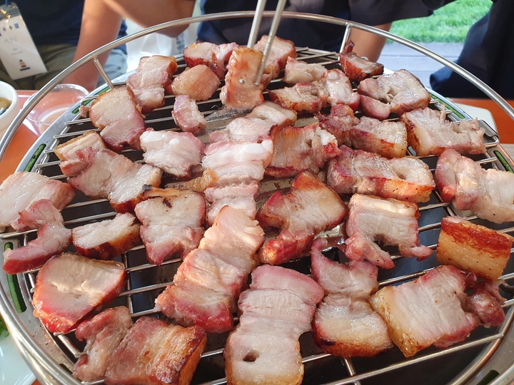 238d9338-d3d4-8038-ba02-ed7d78cae6c8.png